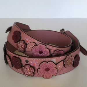 Coach Tea Rose bag strap